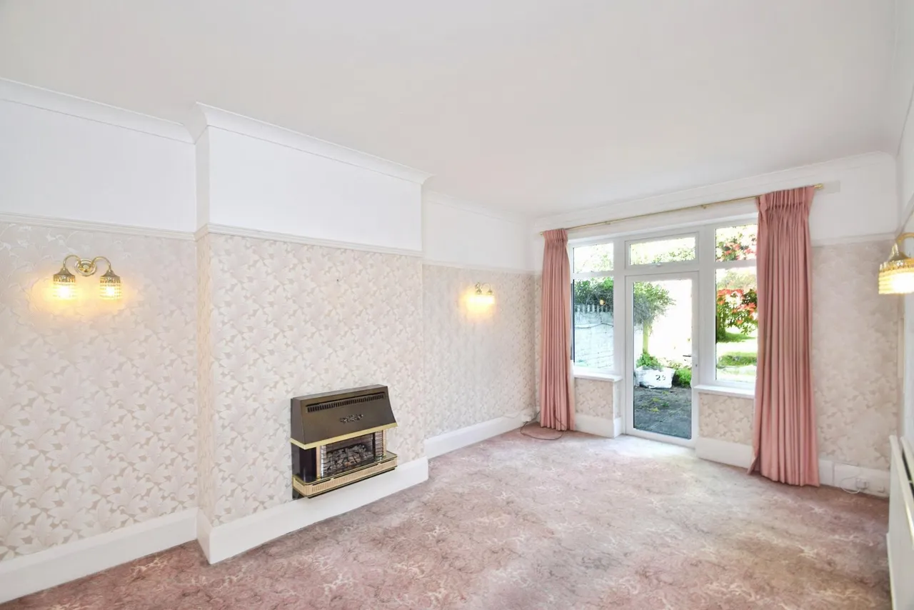 Caebryn Avenue, Sketty, Swansea, SA2, photo 7