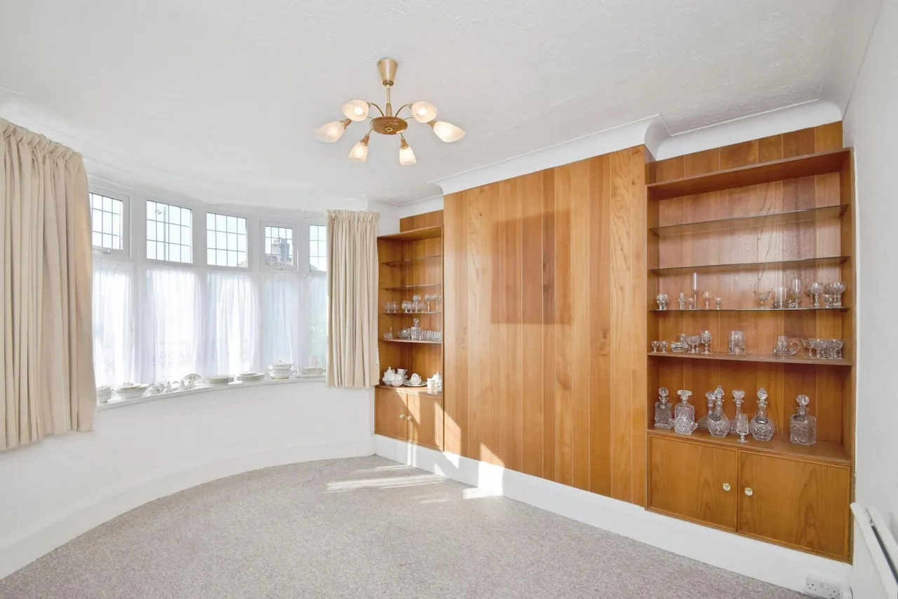 Caebryn Avenue, Sketty, Swansea, SA2, photo 5