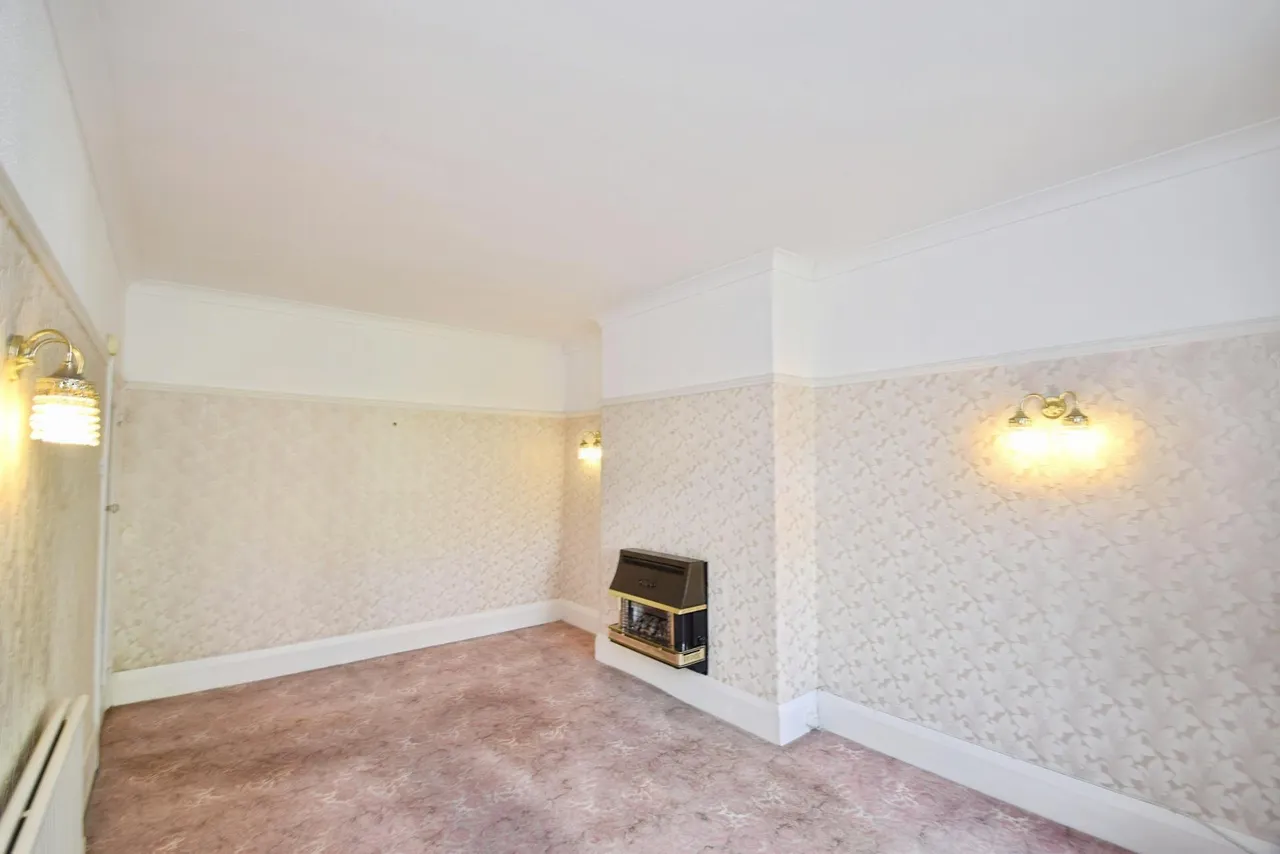 Caebryn Avenue, Sketty, Swansea, SA2, photo 8