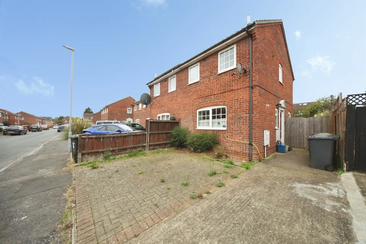 Buzzard Road, Luton, LU4, photo 10
