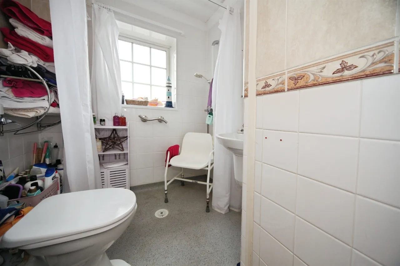 Buzzard Road, Luton, LU4, photo 8