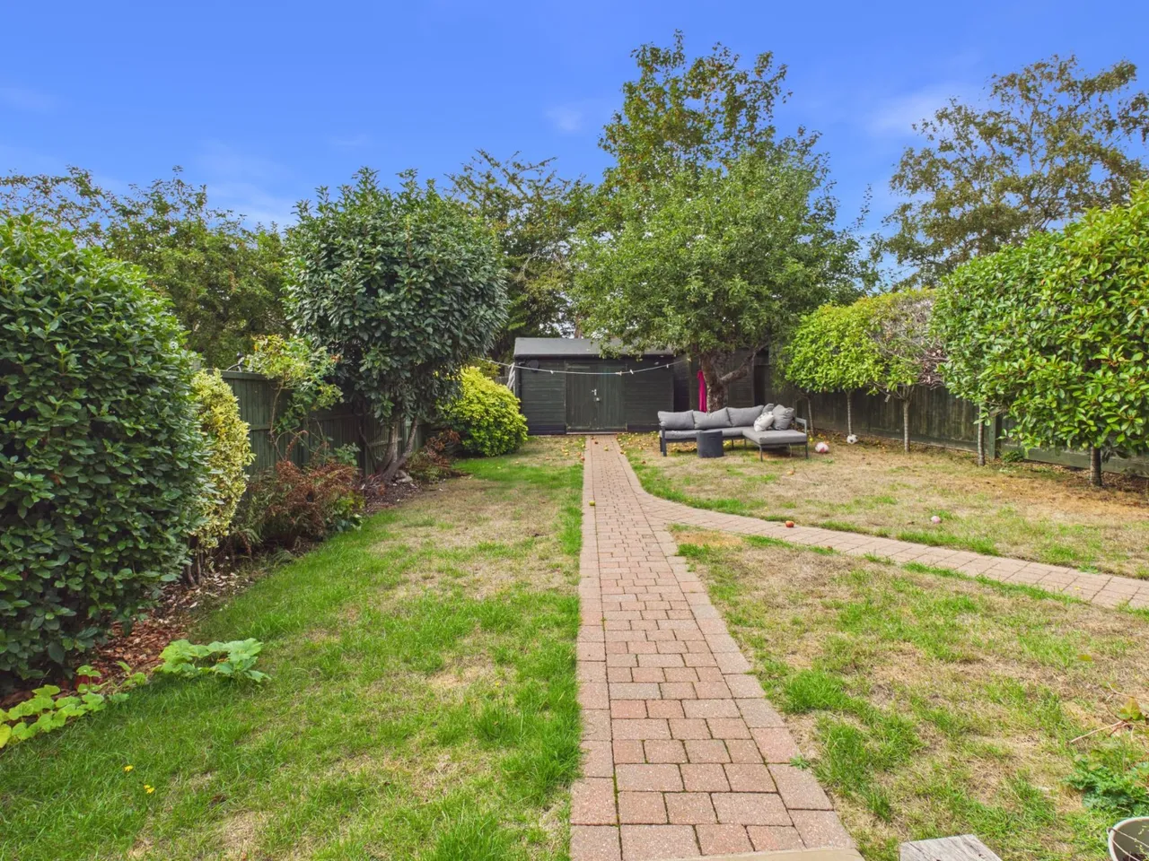 Roman Way, Bourne End, SL8, photo 10