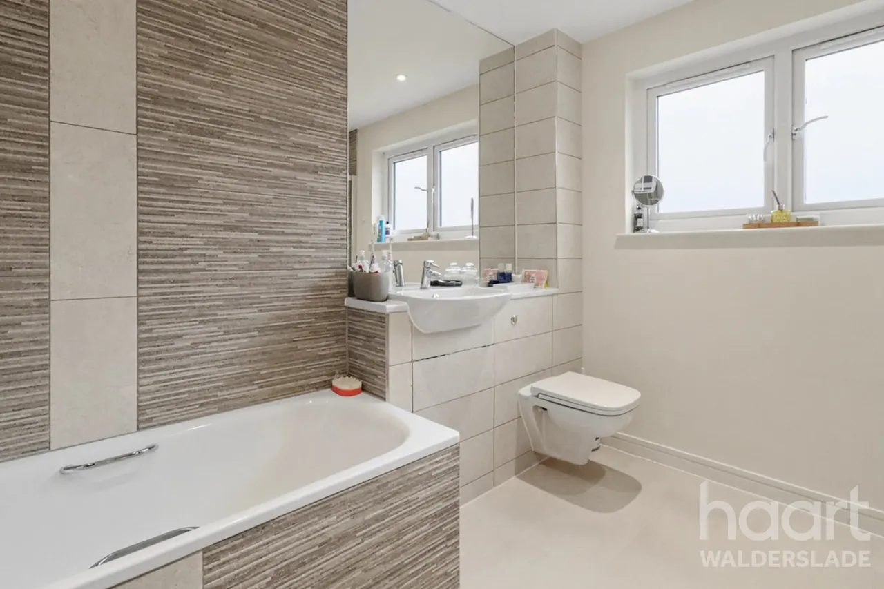 Helms Way, Walderslade, ME5, photo 4