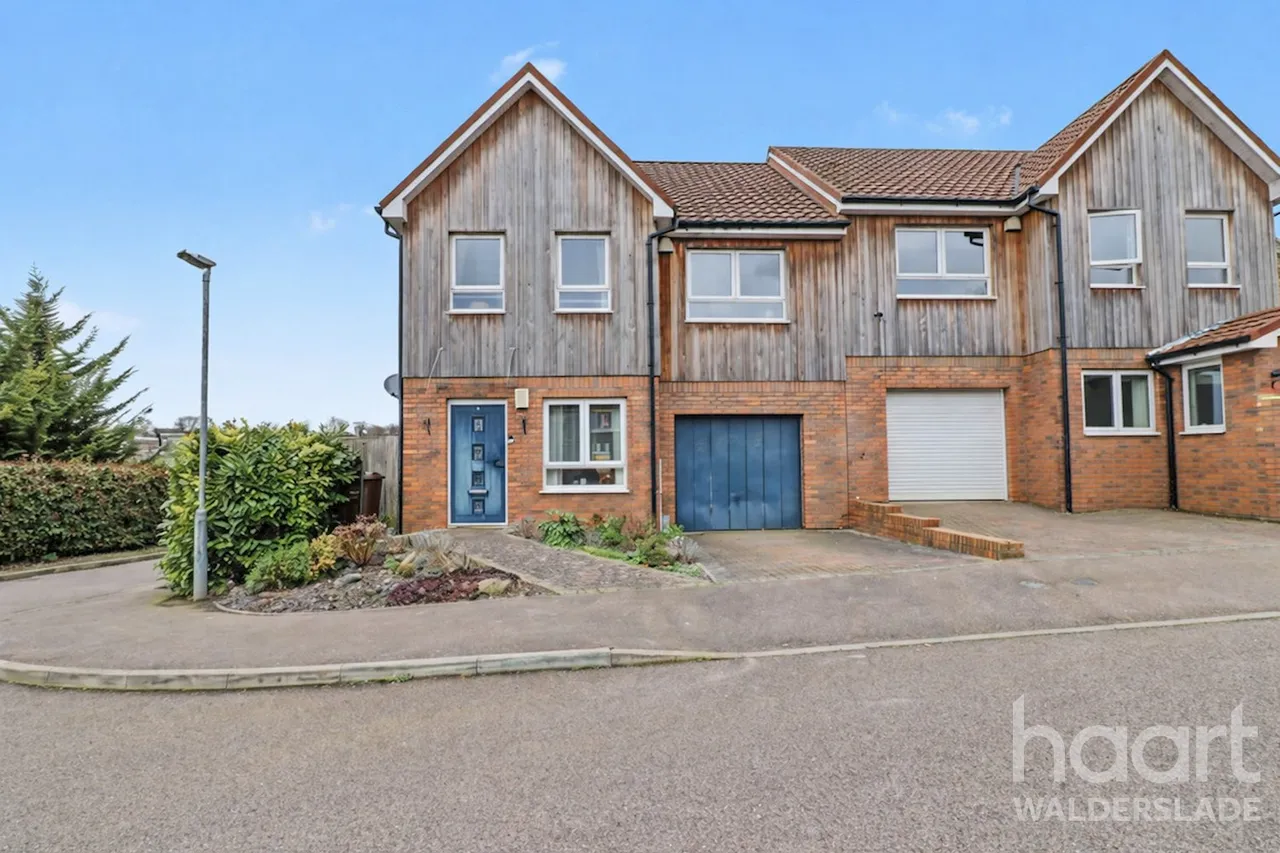 3 bed house for sale, Helms Way, Walderslade, ME5