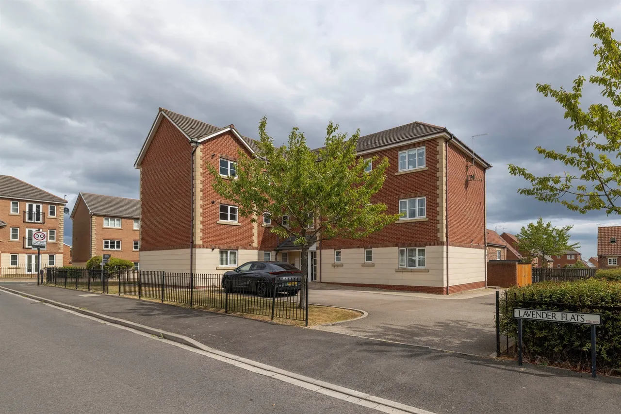 2 bed flat for sale, Meadowsweet Road, Hartlepool, TS26