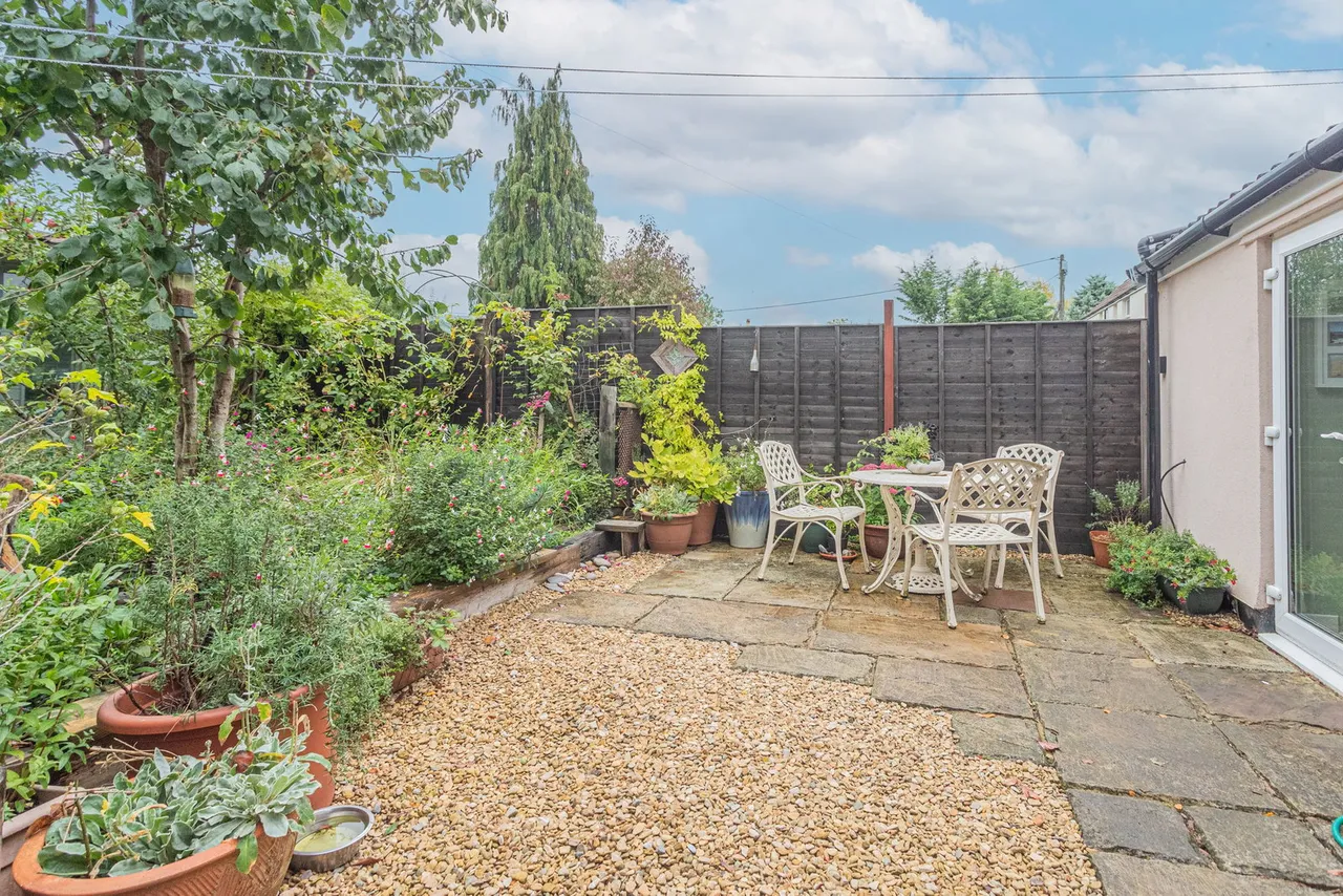 Golden Lane, Kingswood, photo 2