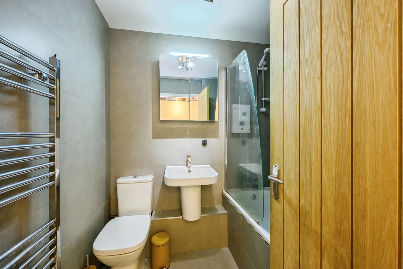 Westbury Close, Whyteleafe, CR3, photo 4