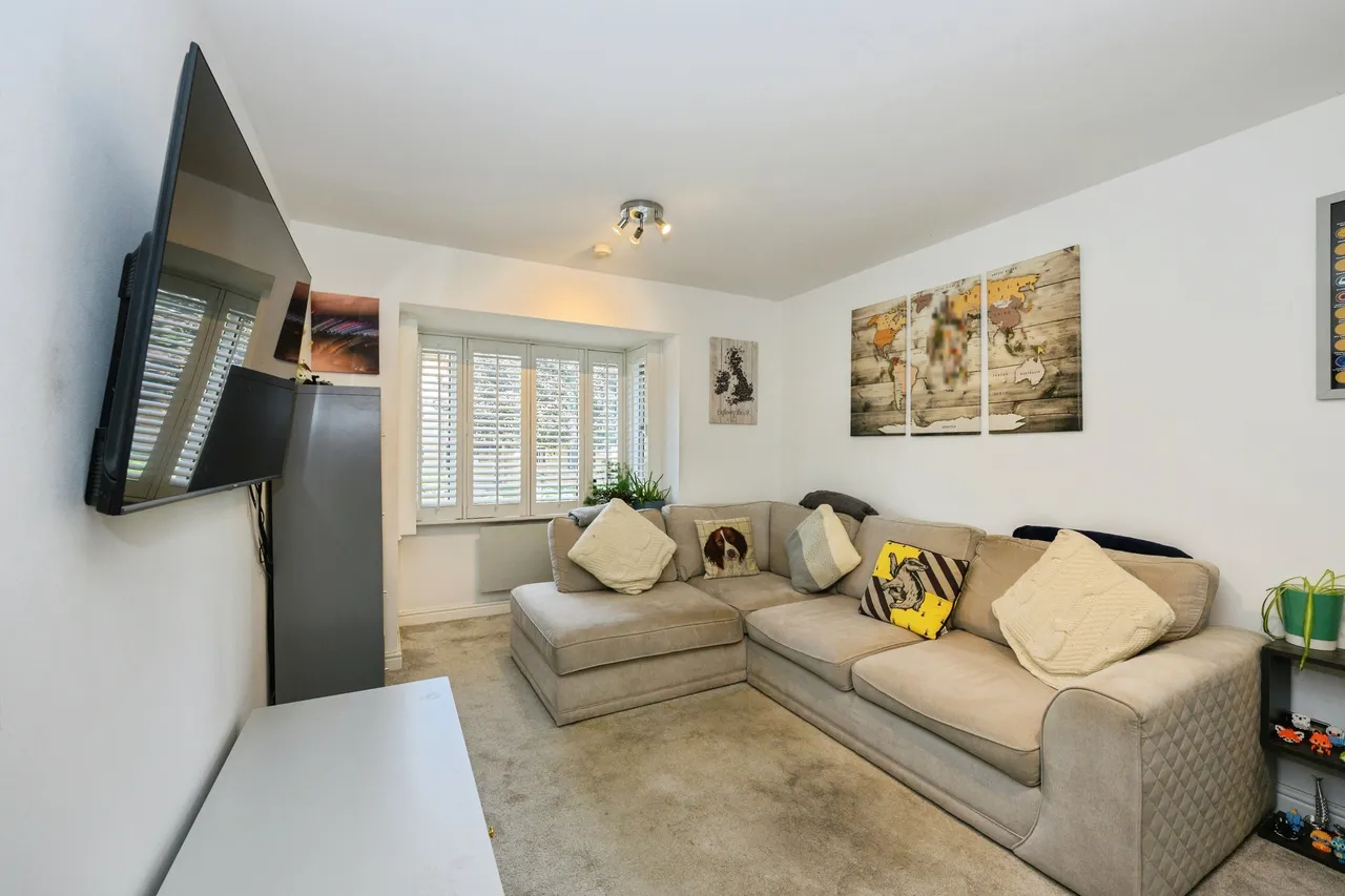 Westbury Close, Whyteleafe, CR3, photo 11
