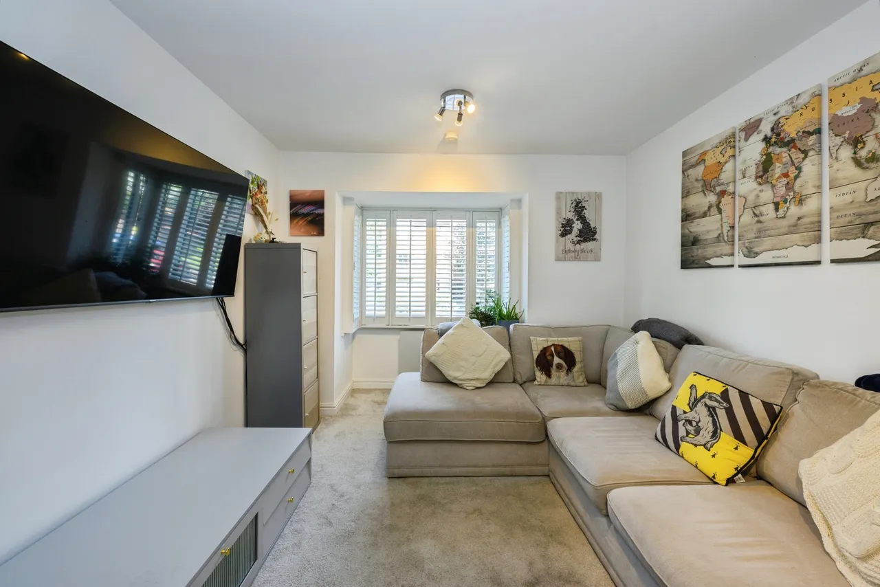 Westbury Close, Whyteleafe, CR3, photo 12
