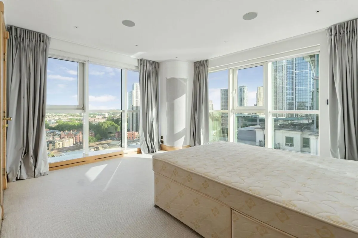 St. George Wharf, London, SW8, photo 17