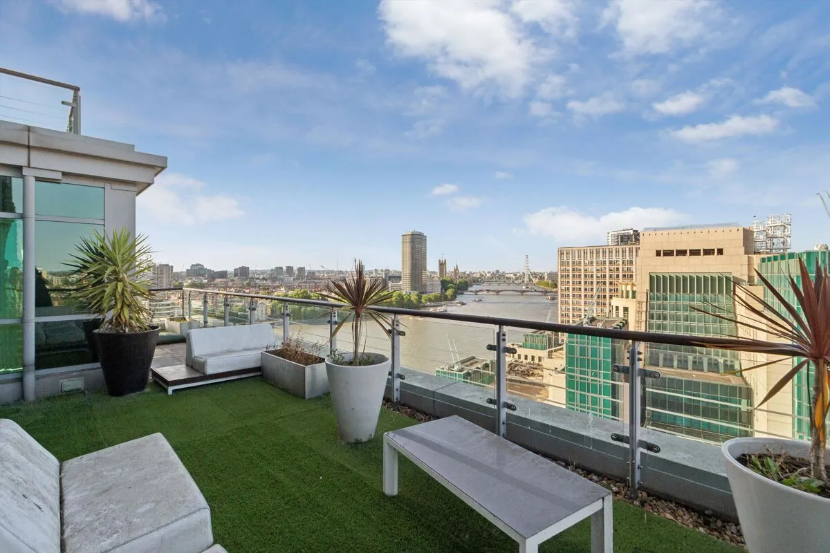 St. George Wharf, London, SW8, photo 6