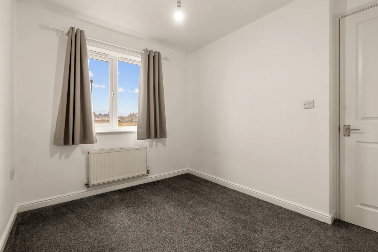 Braine Croft, Bradford, BD6, photo 12