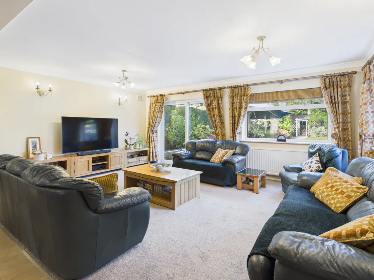 Gerrards Cross, Buckinghamshire, photo 4
