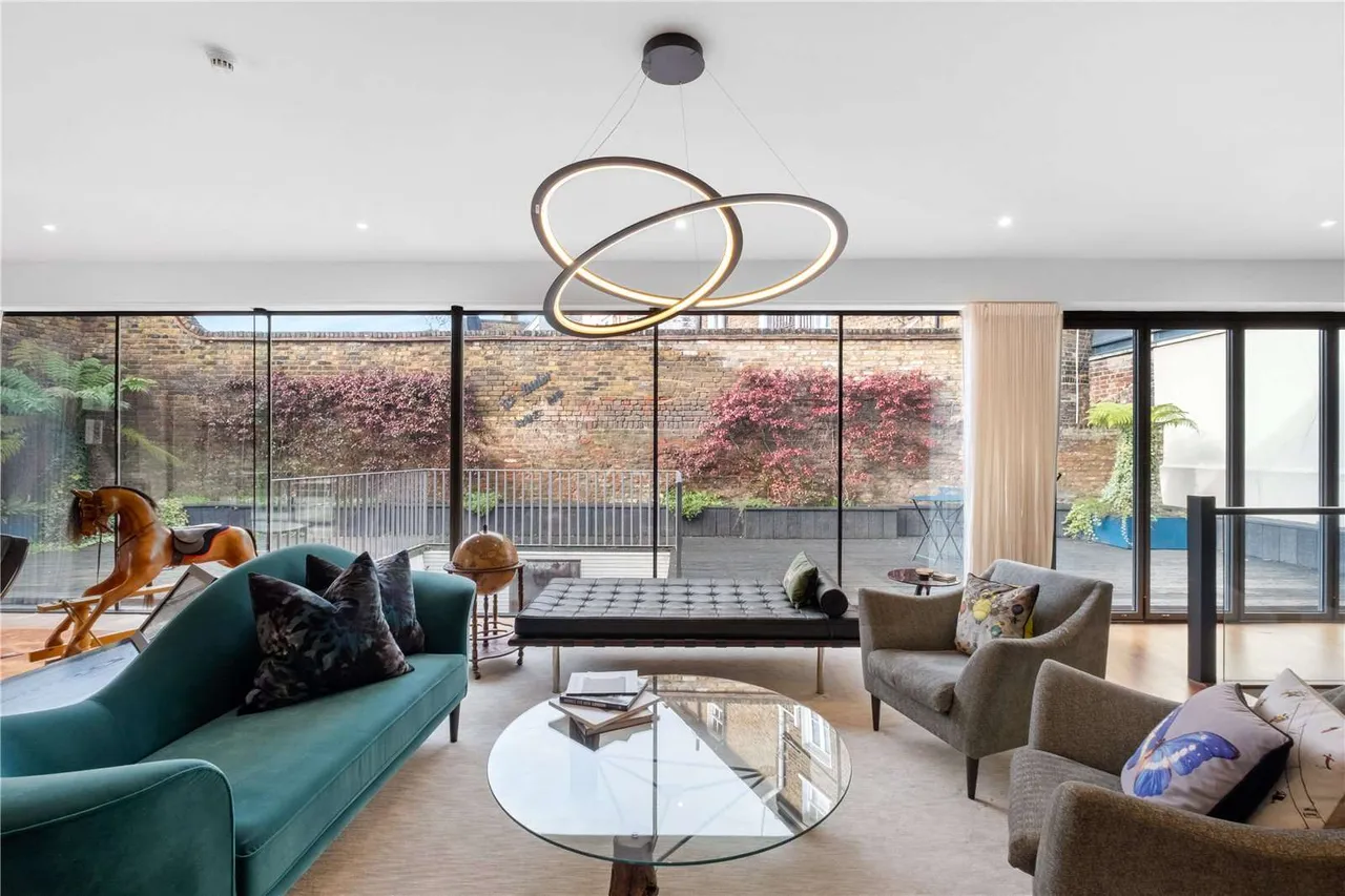 Station Road, Barnes, London, SW13 0LW, photo 11