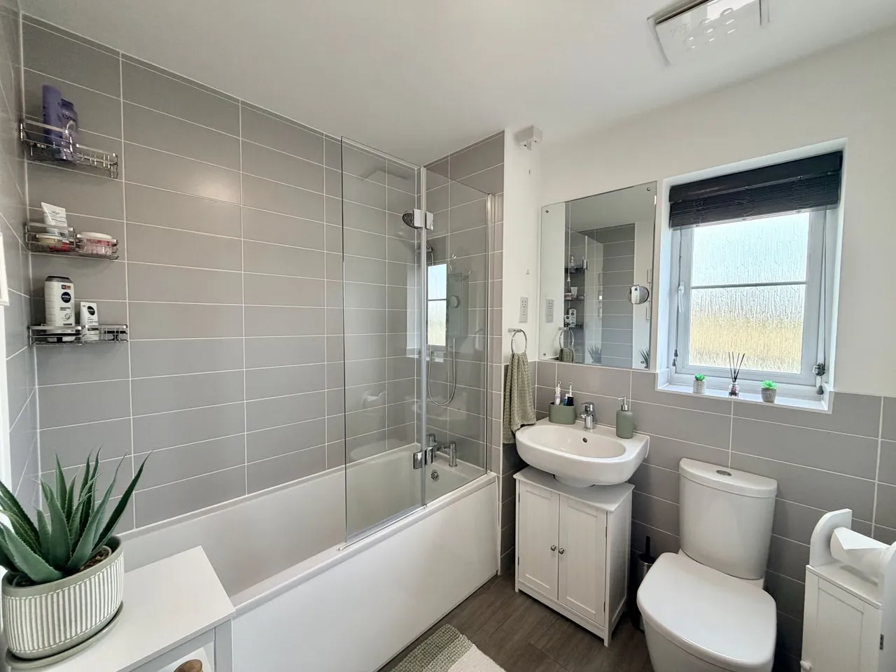 Manywells Close, Cullingworth, BD13, photo 6