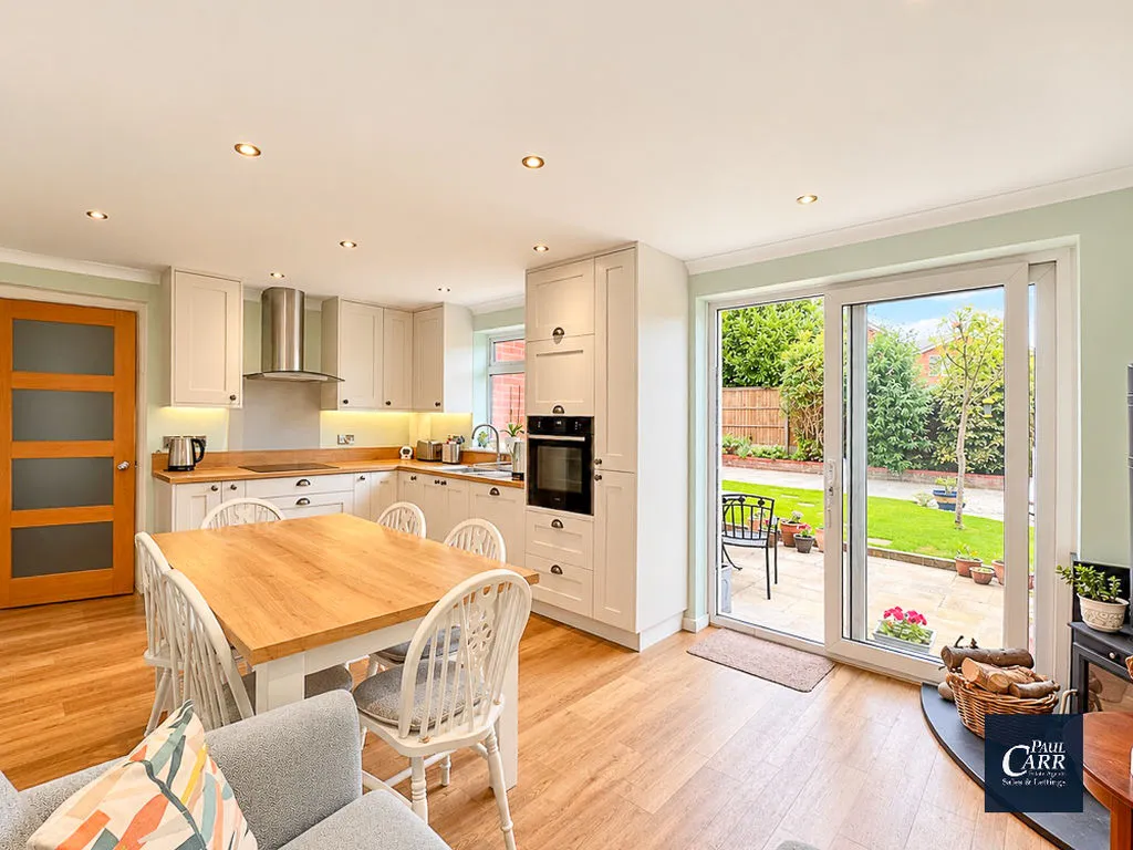 Norwich Close, Lichfield, WS13, photo 5