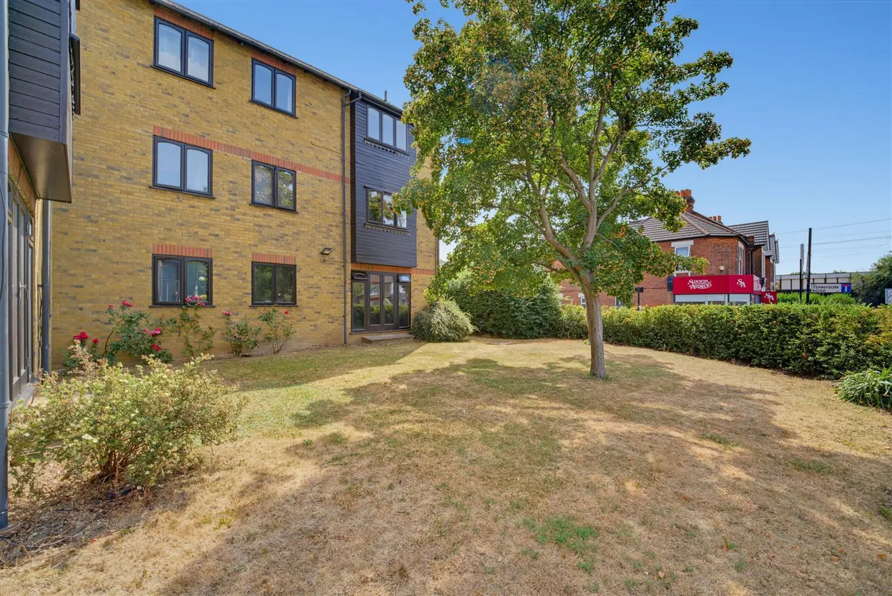 Kipling Court, Hanwell, photo 16
