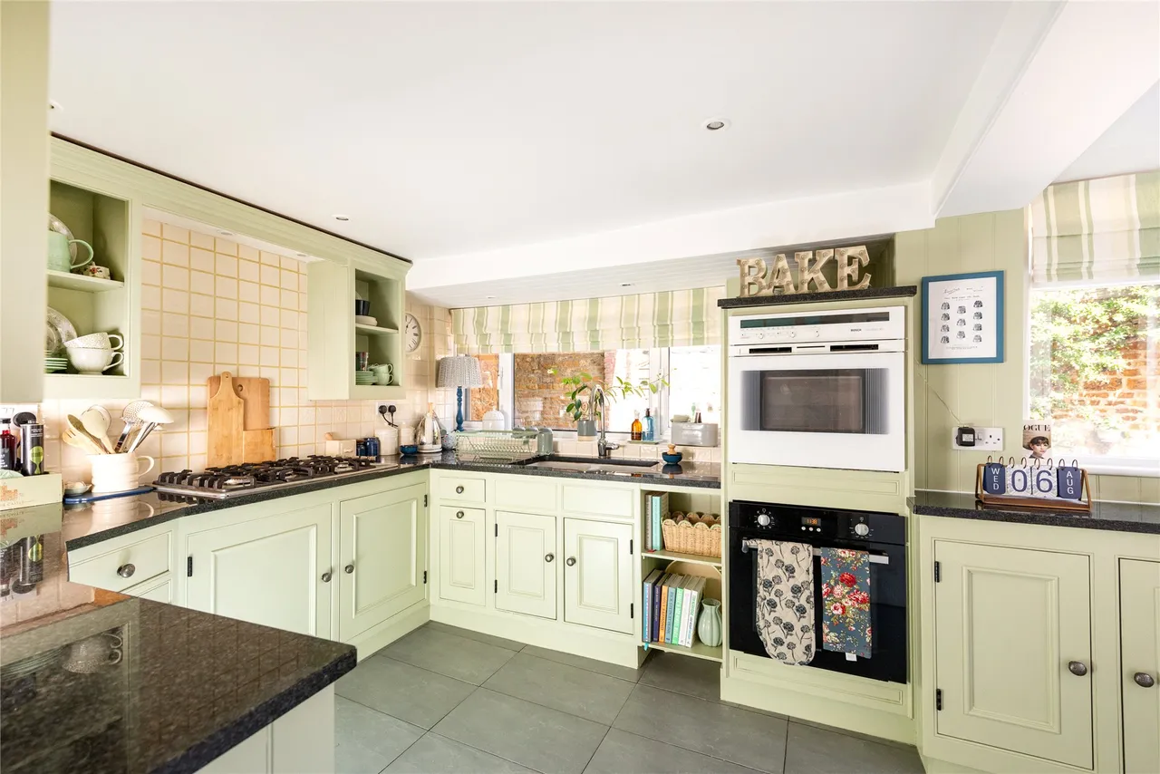 Broad Green, Wellingborough, NN8, photo 10