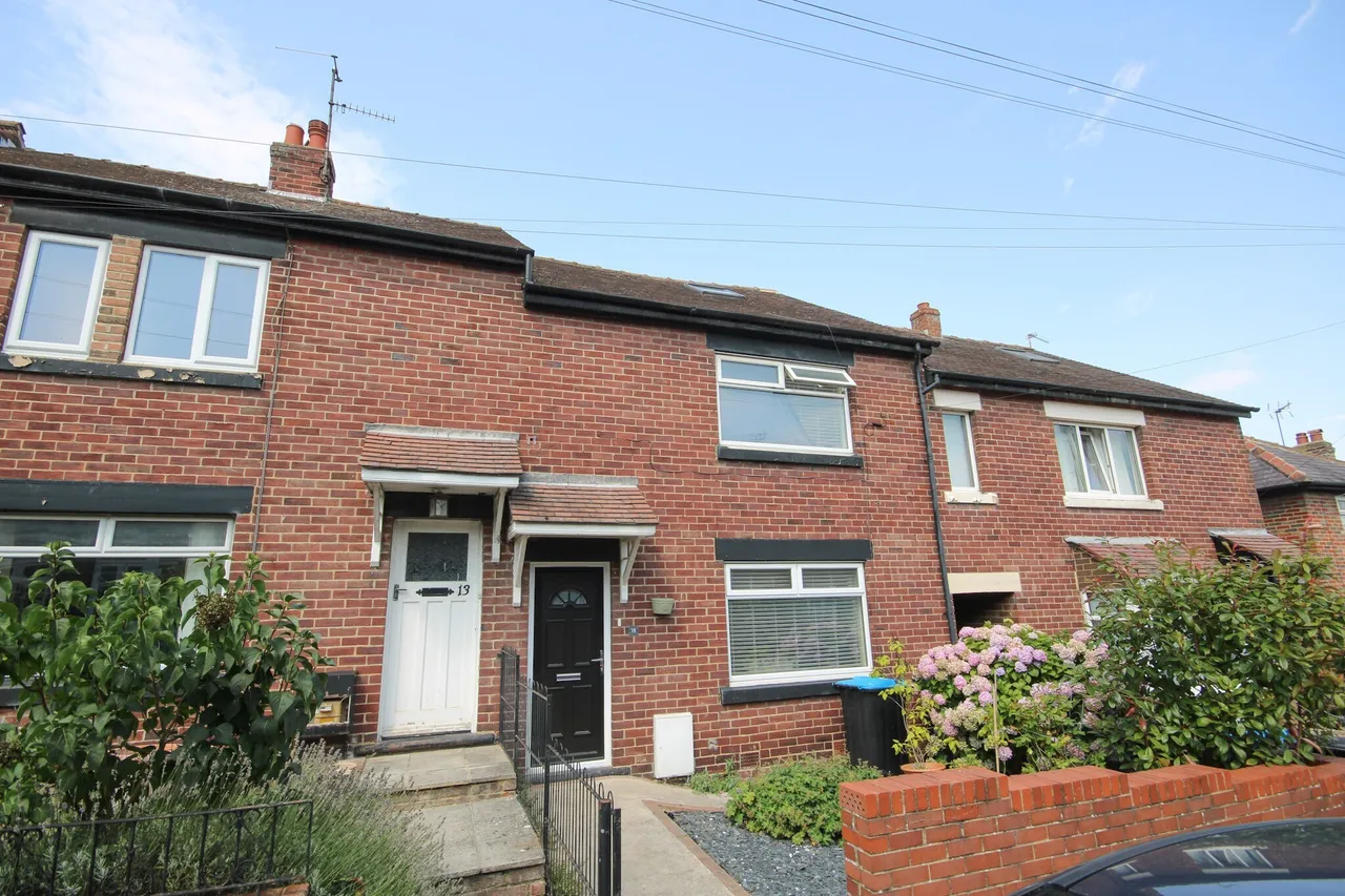 3 bed house to rent — Park Crest, Knaresborough