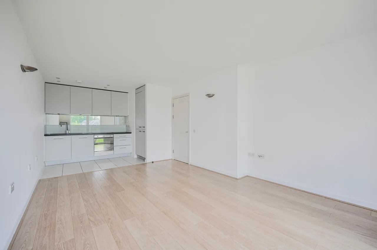 60 Blake Apartments, New River Village, New River Avenue, London, photo 7
