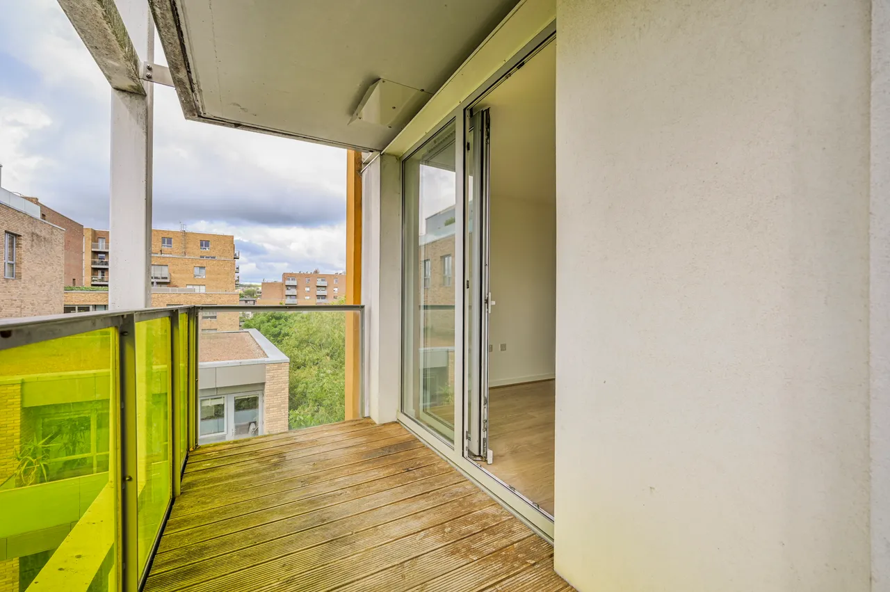 60 Blake Apartments, New River Village, New River Avenue, London, photo 9