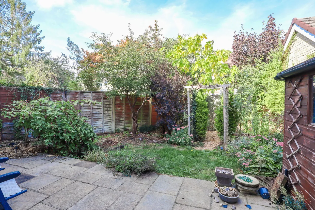 Springfield Drive, Calne, photo 5