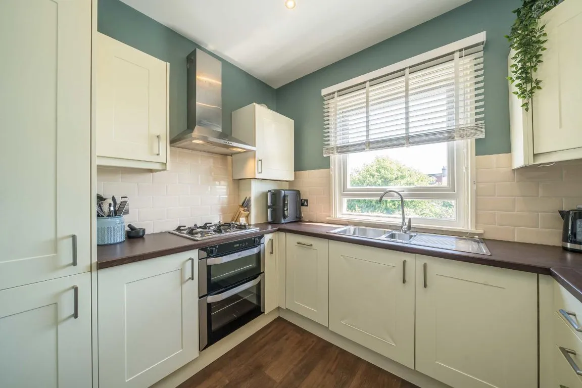 Strathbrook Road, SW16, photo 3