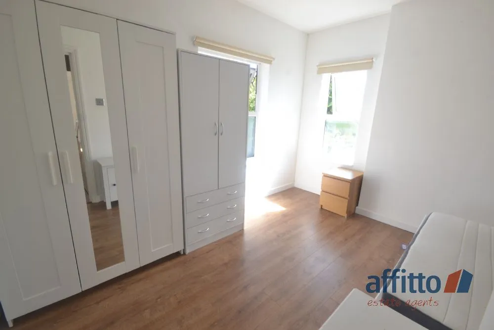 Hitchin Road, Luton, LU2 0EU, photo 6