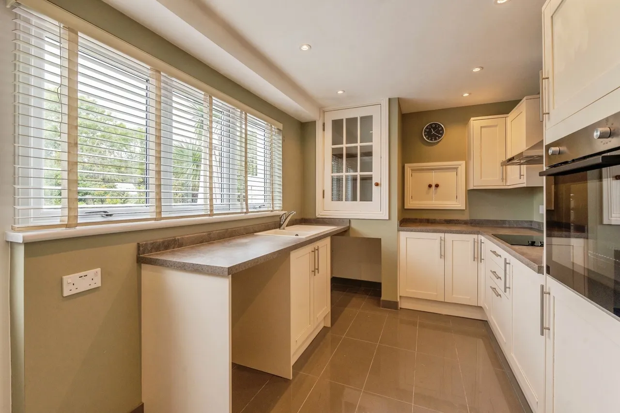 Jermayns, Basildon, SS15, photo 10