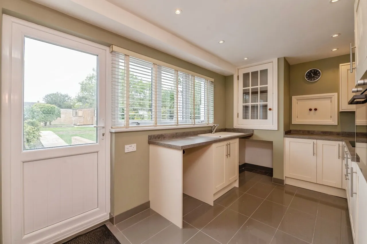 Jermayns, Basildon, SS15, photo 9