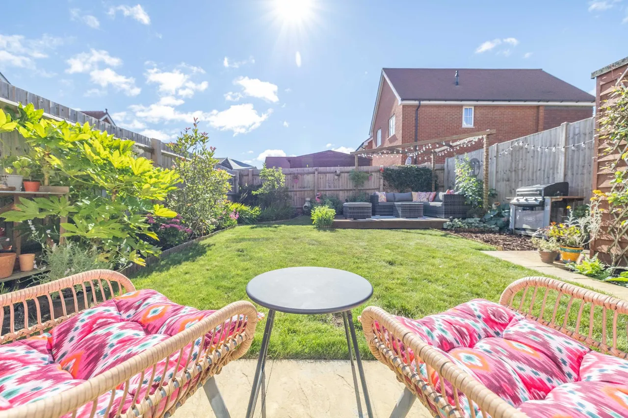 Goldfinch Drive, Faversham, ME13, photo 17