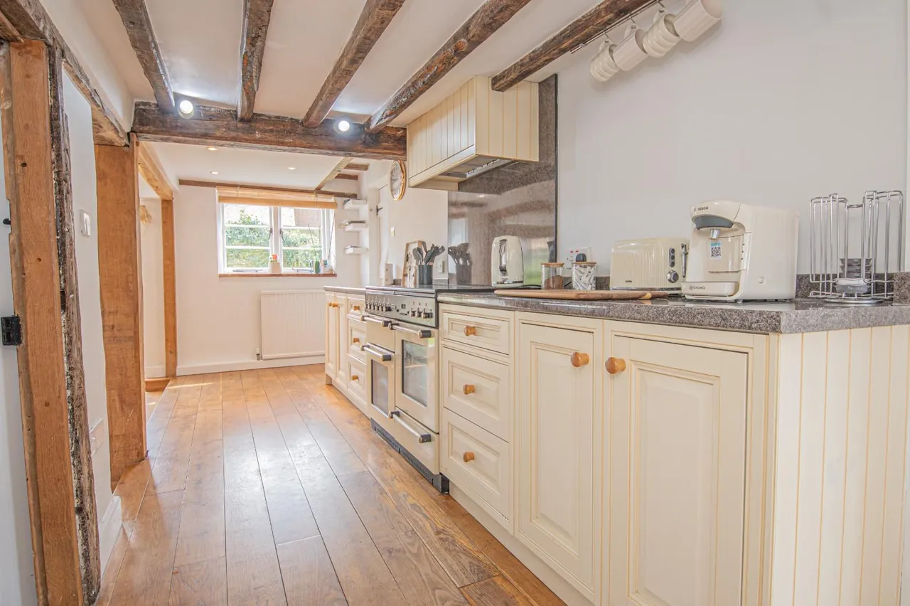 Burnetts Lane, Horton Heath, Eastleigh, Hampshire, SO50 7DJ, photo 7