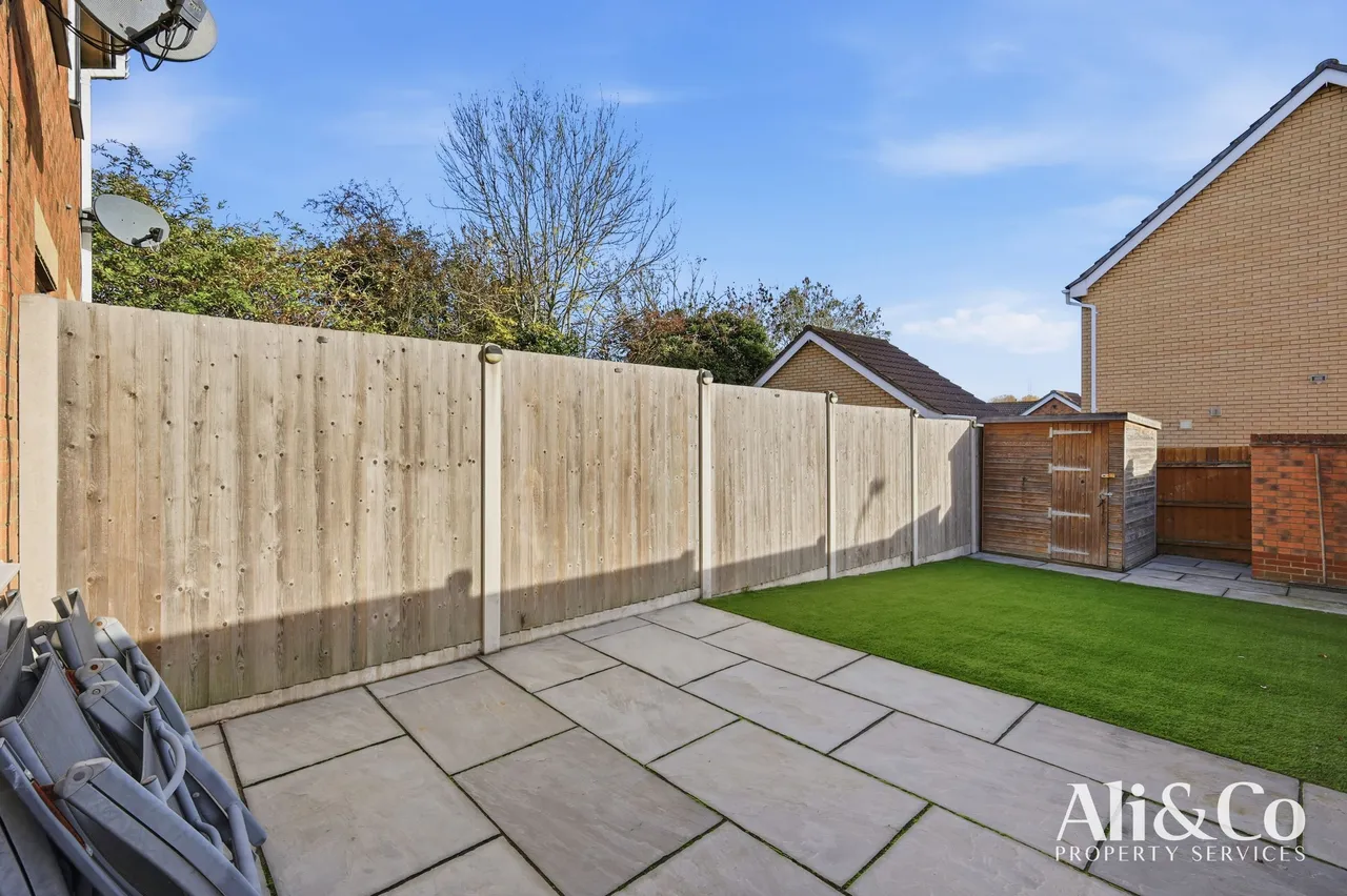 Edmund Road, Chafford Hundred, Essex, RM16 6HA, photo 15