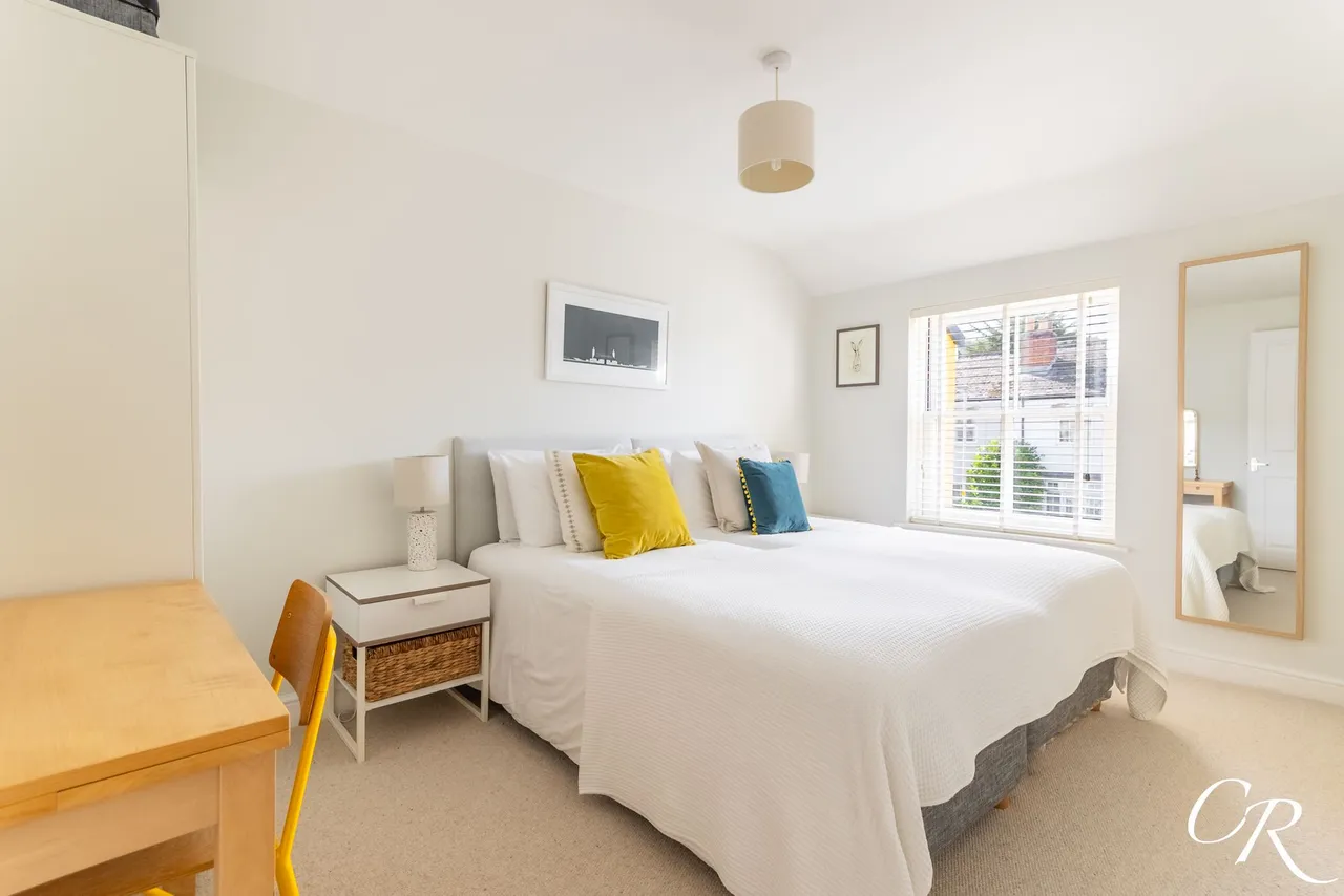 Pilley Lane, Cheltenham, photo 10