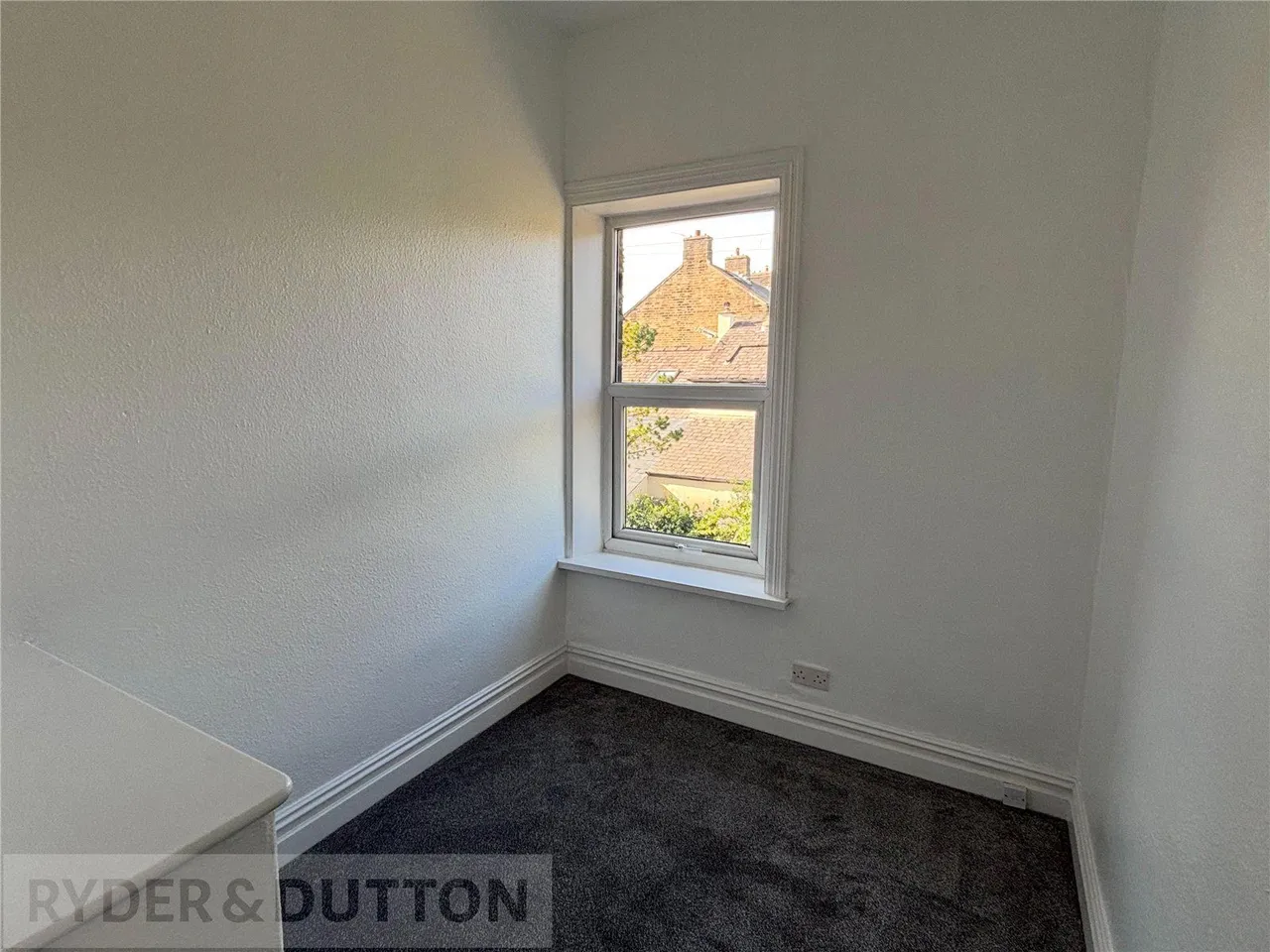 Scar Lane, Milnsbridge, HD3, photo 12