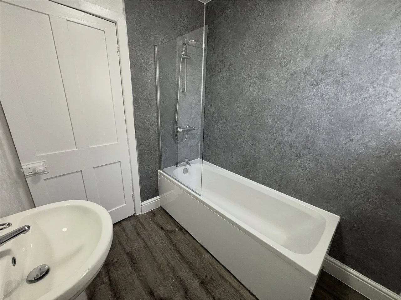 Scar Lane, Milnsbridge, HD3, photo 10