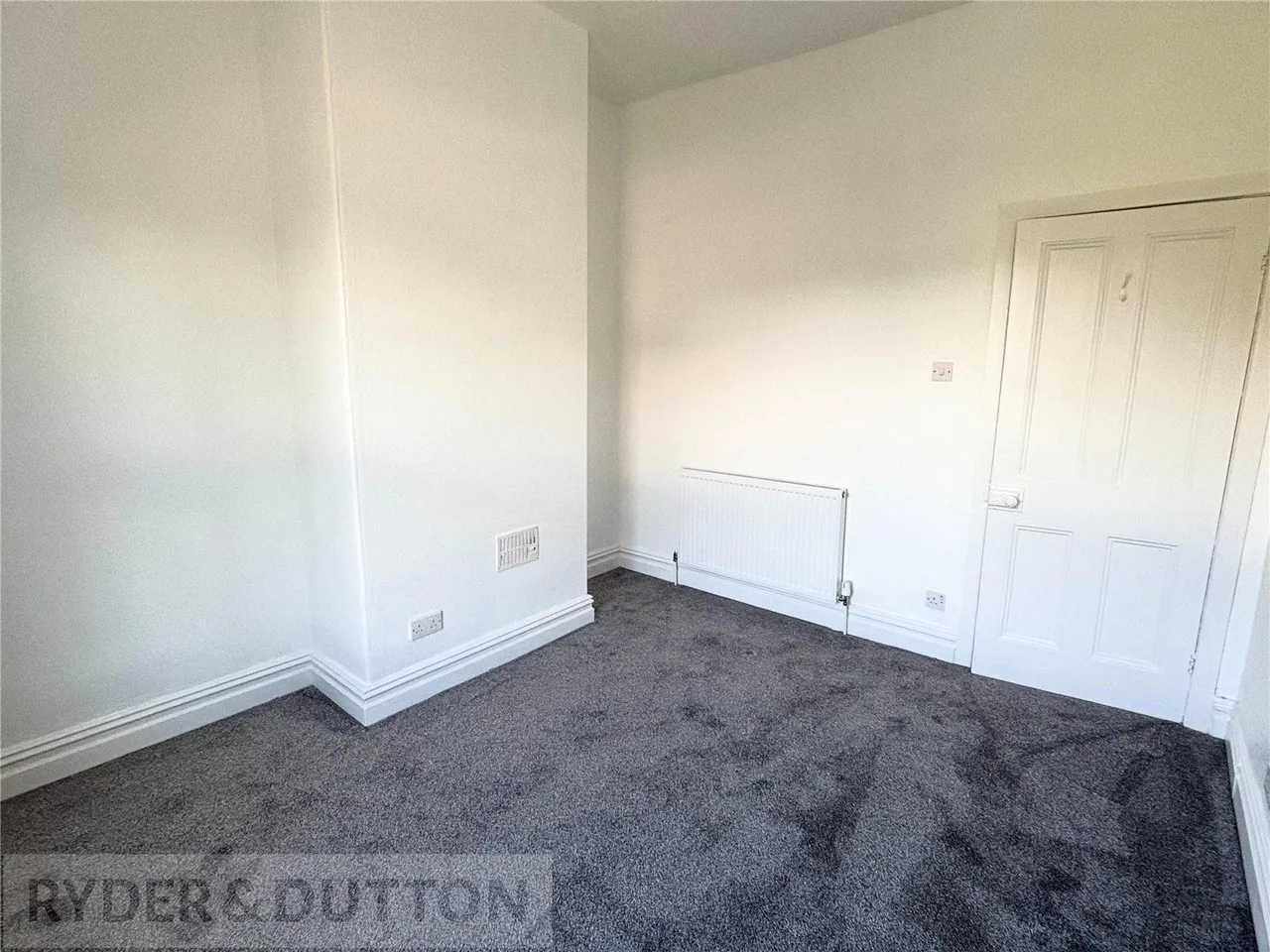 Scar Lane, Milnsbridge, HD3, photo 7