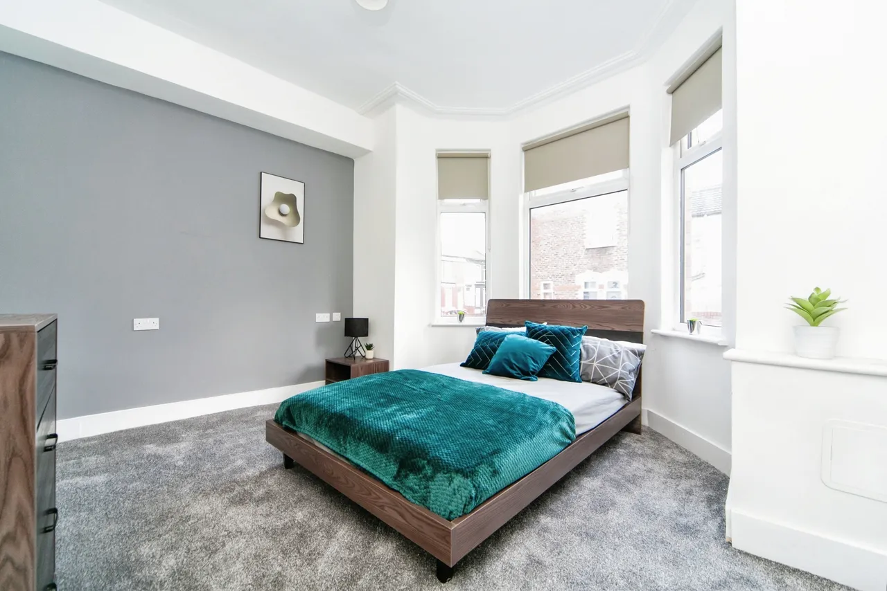Laurel Road, Birkenhead, CH42, photo 17