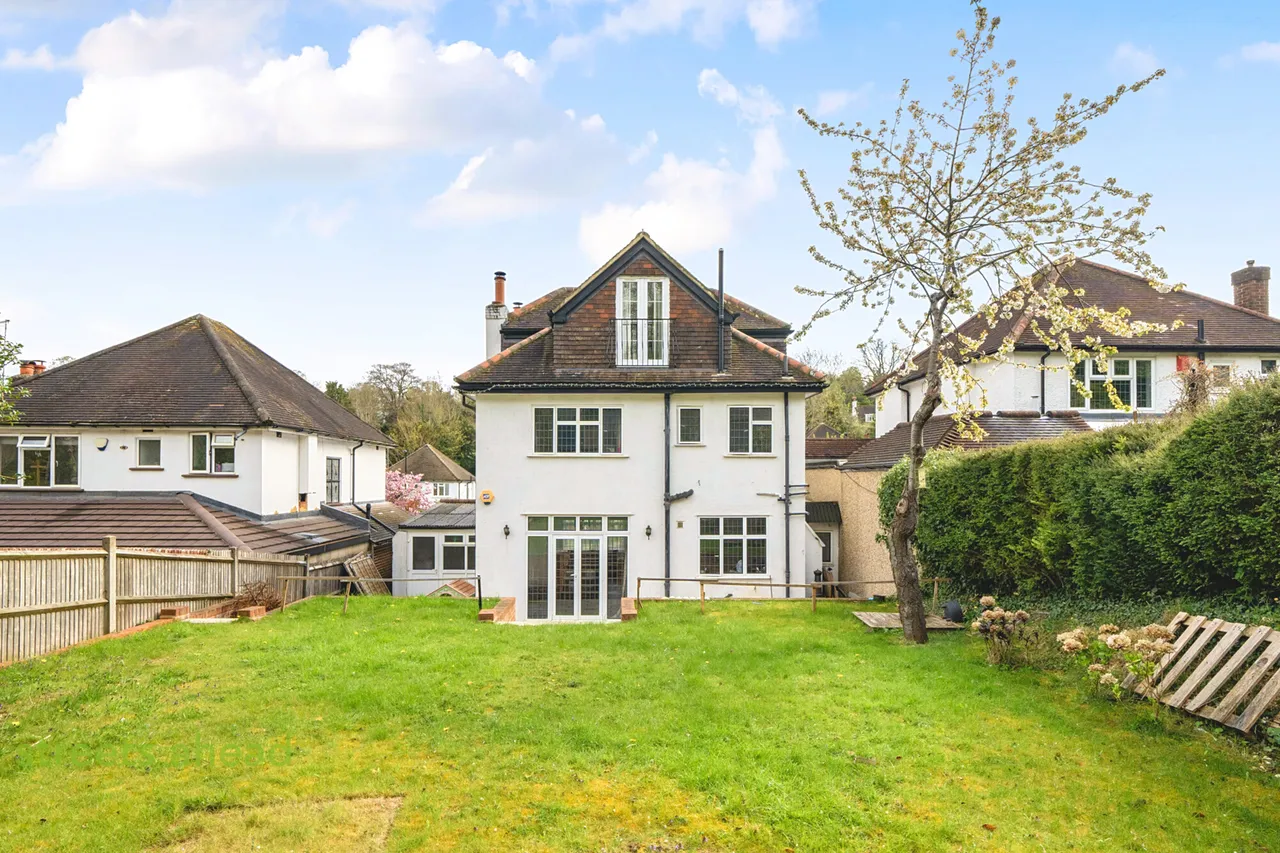 Byron Avenue, Coulsdon, CR5, photo 16