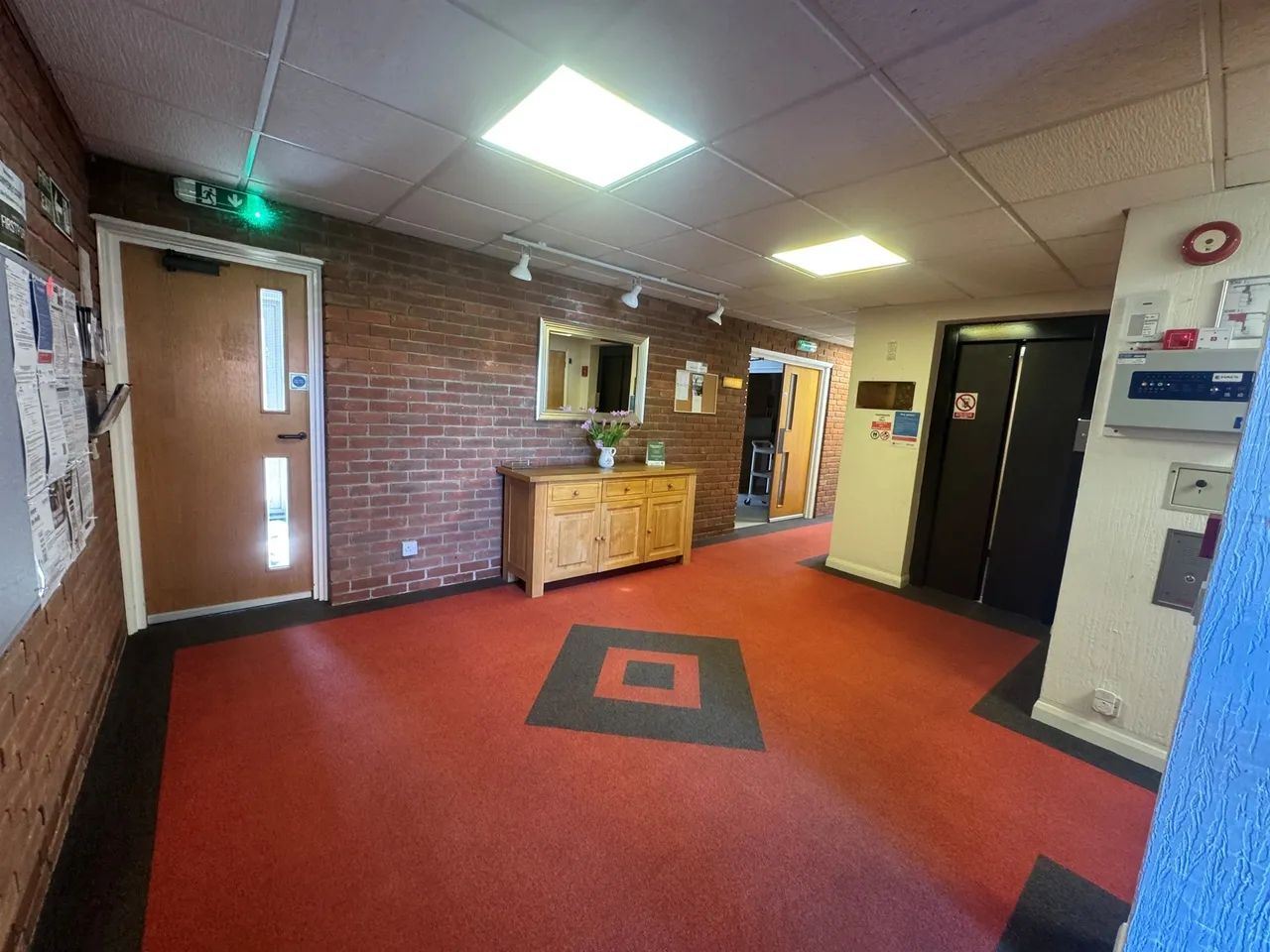 Chelmsford Road, Shenfield, Brentwood, photo 6