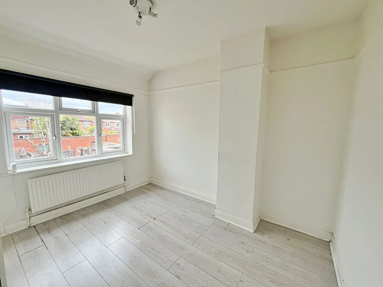 Thames Avenue, Perivale, UB6, photo 6
