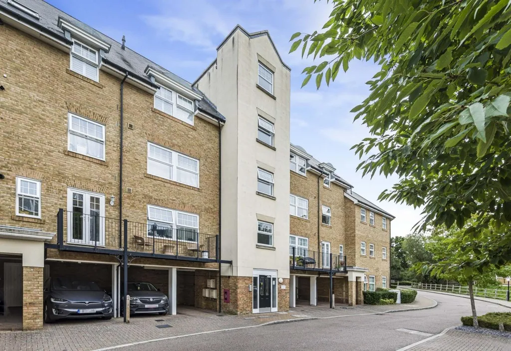 2 bed flat for sale, Bromley