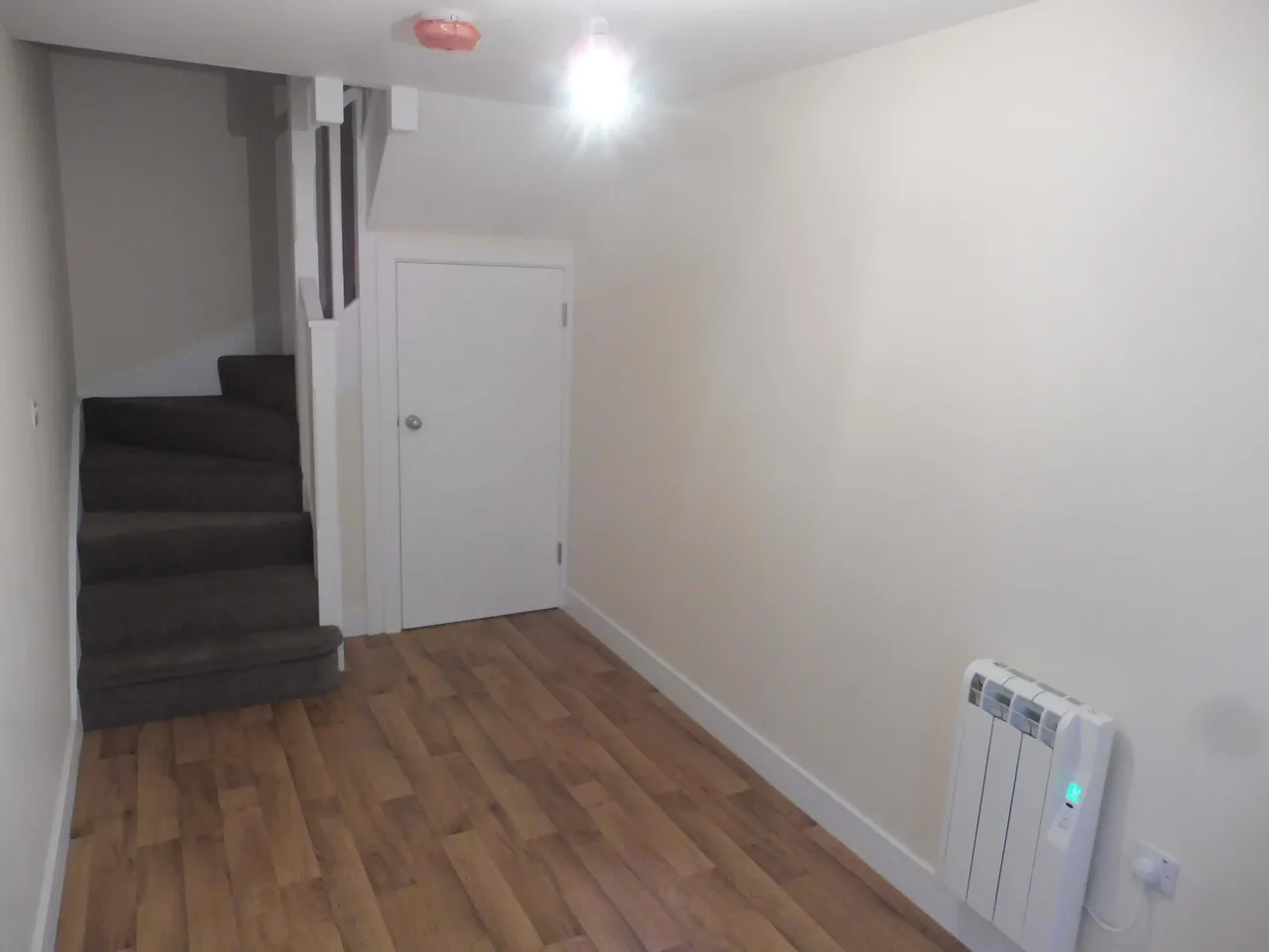 Southbroom Road, SN10, photo 5