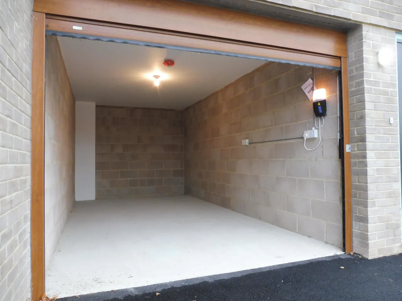 Southbroom Road, SN10, photo 9