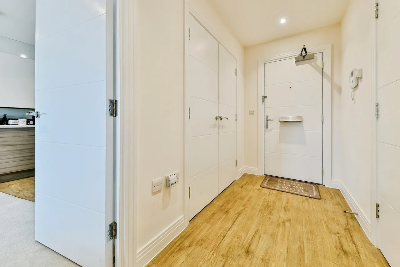 Giles Crescent, Stevenage, Hertfordshire, SG1, photo 18