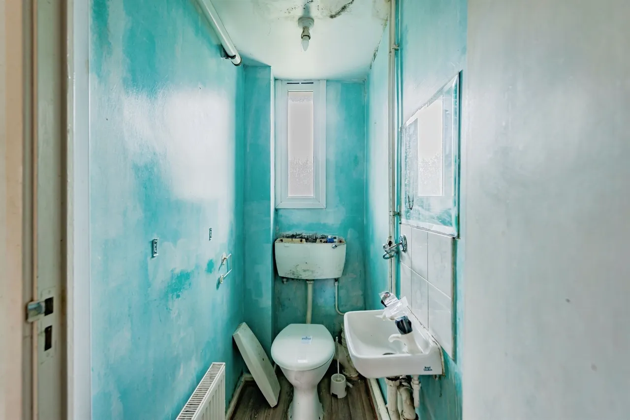 Apsley Court, Crawley, photo 7