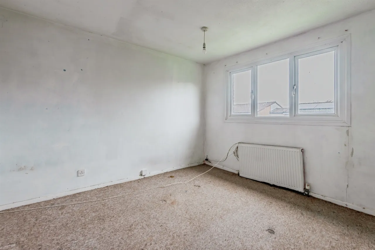 Apsley Court, Crawley, photo 10