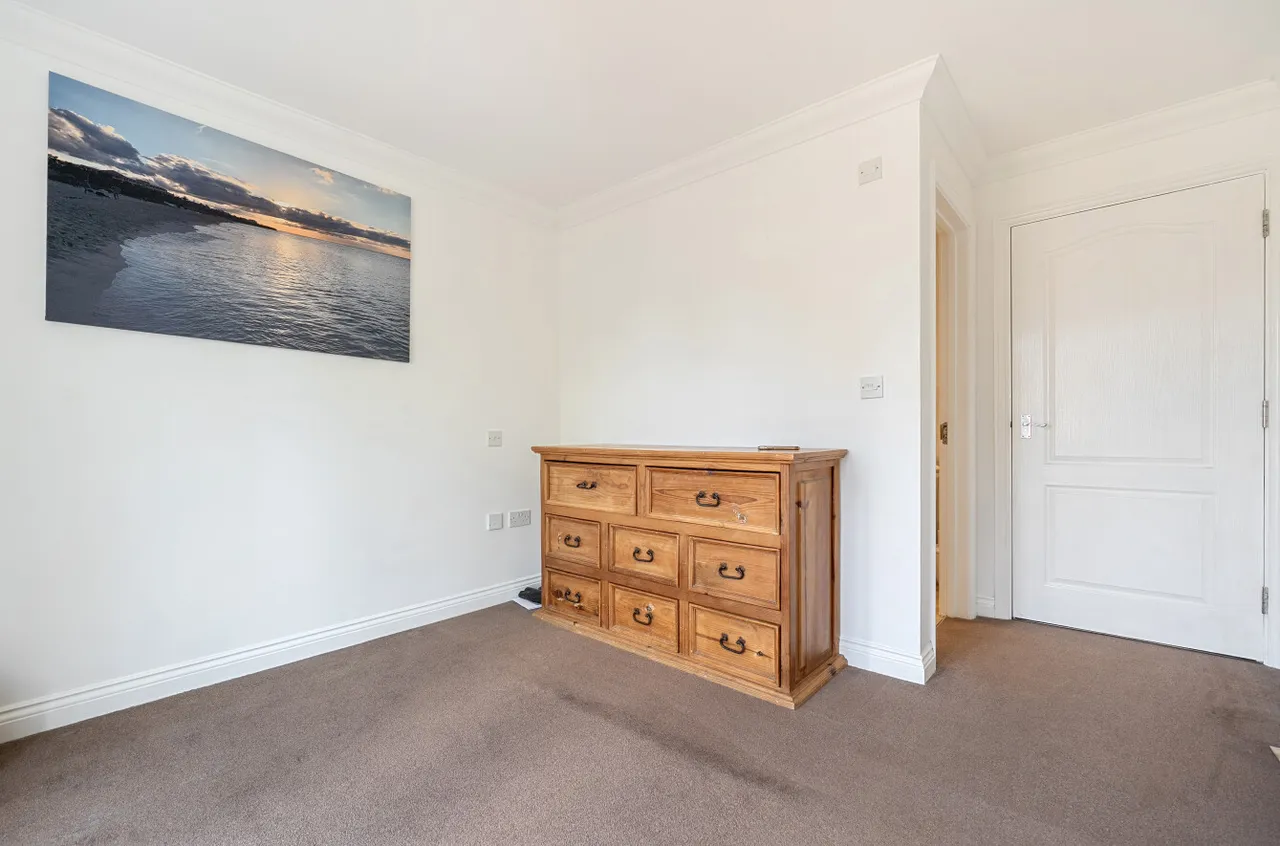 Blenheim Place, Camberley, Surrey, GU15 2SS, photo 6