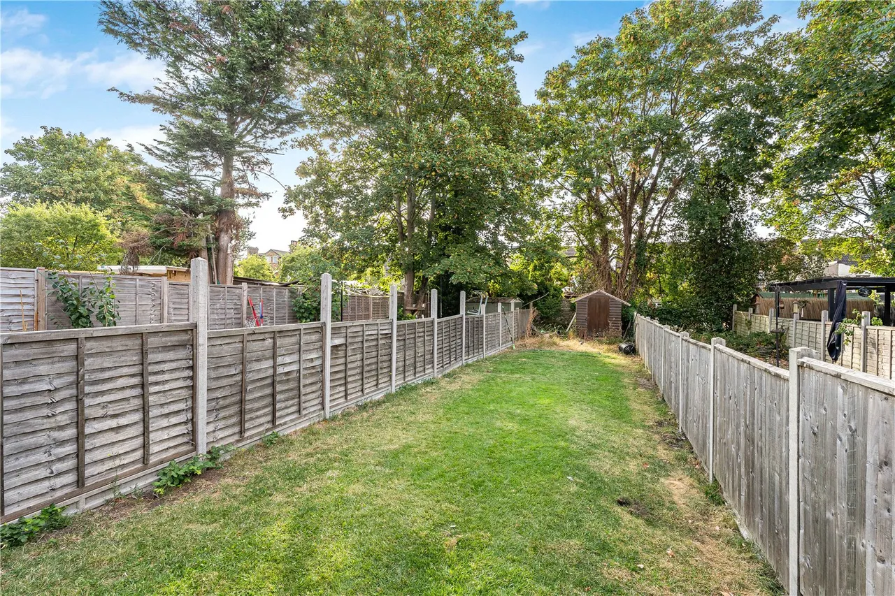 Pembroke Road, SE25, photo 21