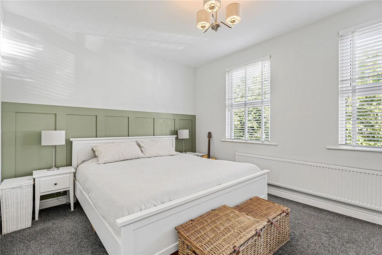 Pembroke Road, SE25, photo 13